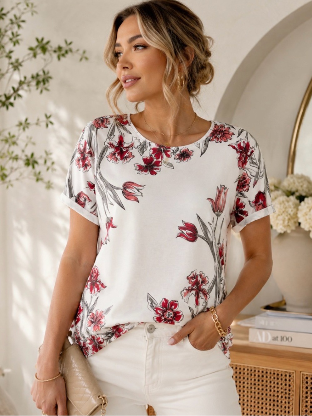 🌸❤️Link White Floral Short-Sleeve Crewneck Top with Red Blossom Print